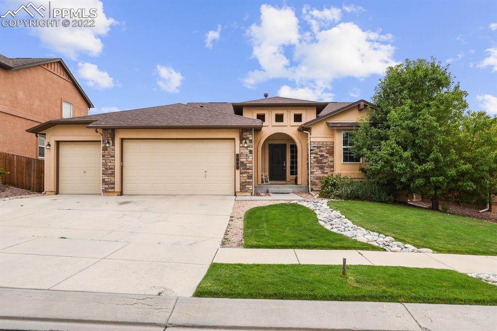 7640 Renegade Hill Drive - Photo 1
