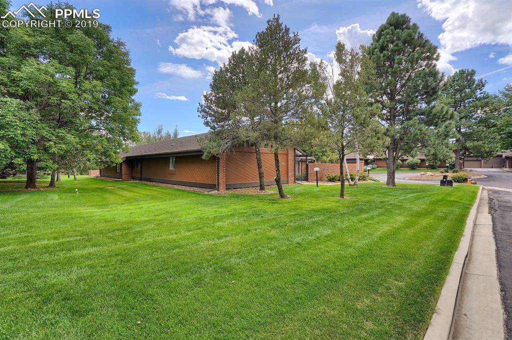 2745 Fox Grove Court - Photo 1