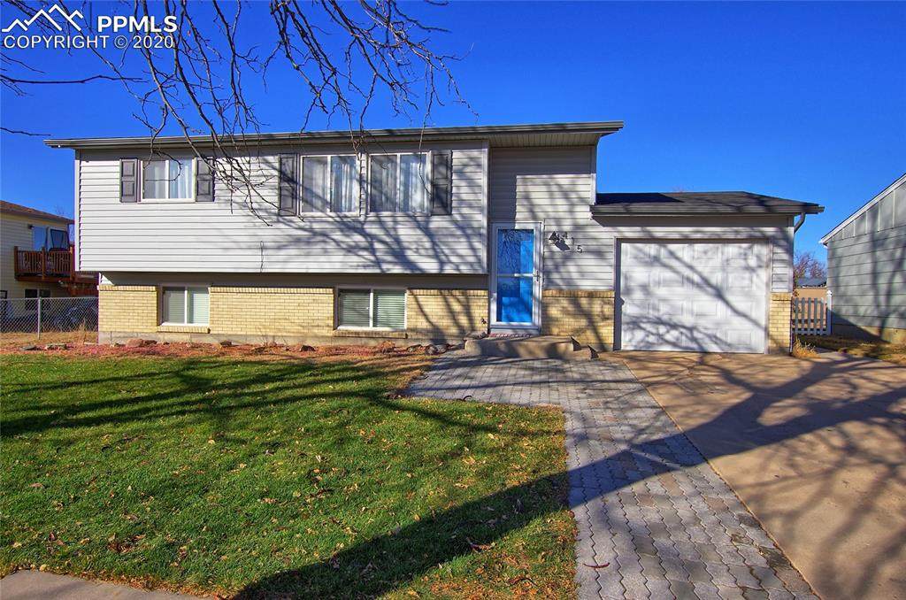 415 Calle Entrada - Photo 1