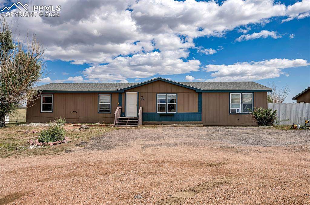 7095 Pfost Drive - Photo 1