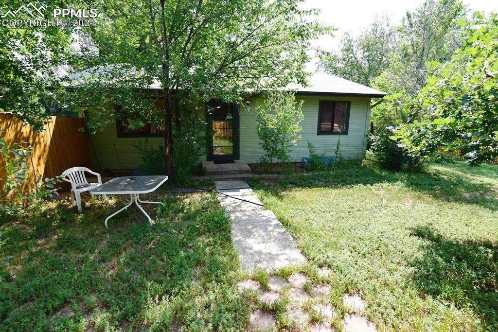 2301 Cooper Avenue - Photo 1