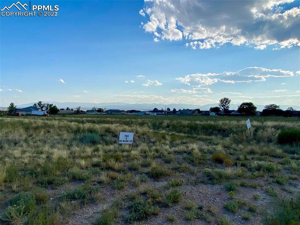 792 El Nido Court - Photo 1