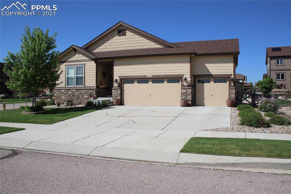 6808 Cottonwood Tree Drive - Photo 1