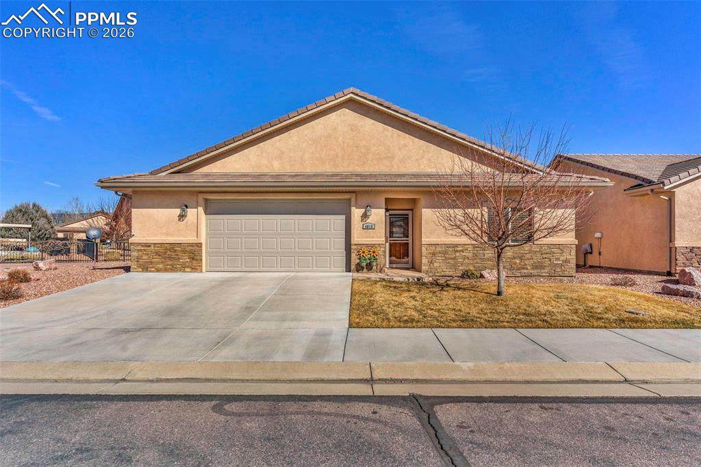 4015 Cranberry Loop - Photo 1