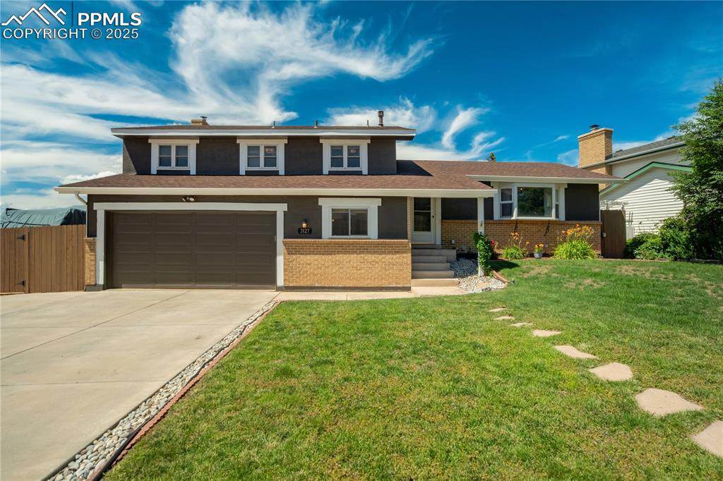 3127 Escapardo Court - Photo 1