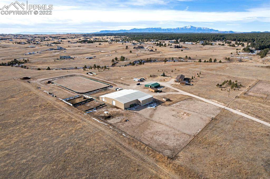 13635 Murphy Road - Photo 1