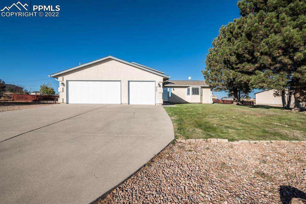 927 Purcell Boulevard - Photo 1