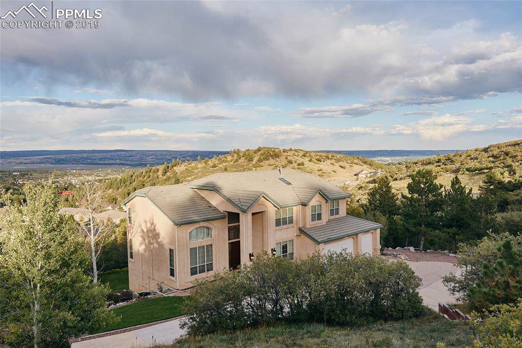7910 Heartland Way - Photo 1