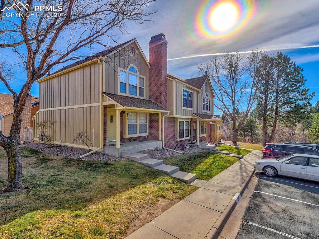 453 Rolling Hills Drive - Photo 1