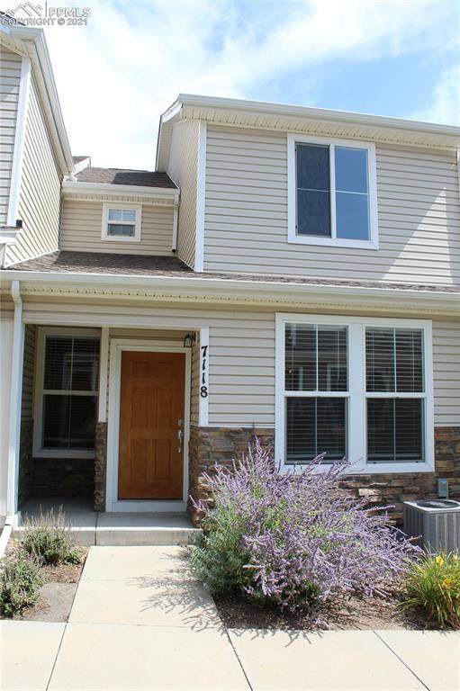 7118 Red Sand Grove - Photo 1