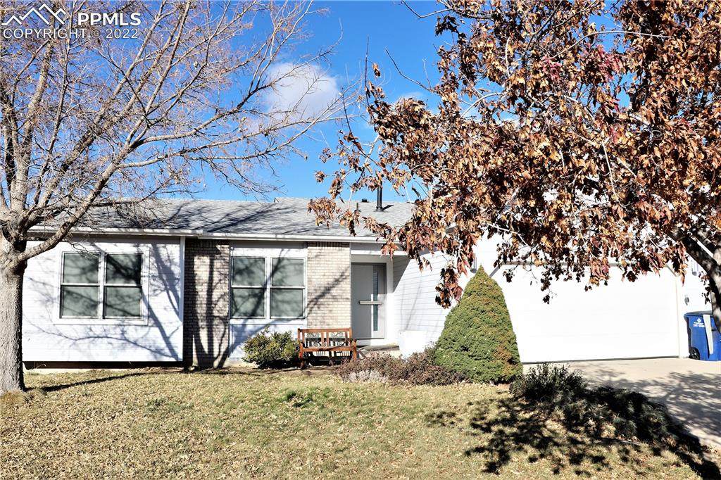 1396 Roseville Drive - Photo 1