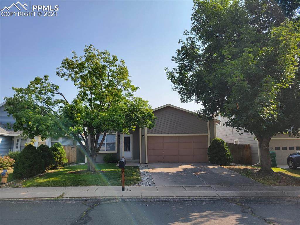 4060 Dolphin Circle - Photo 1