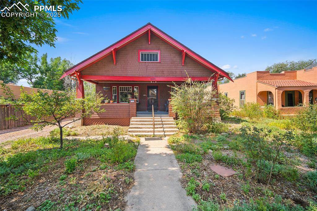 1823 Pikes Peak Avenue - Photo 1