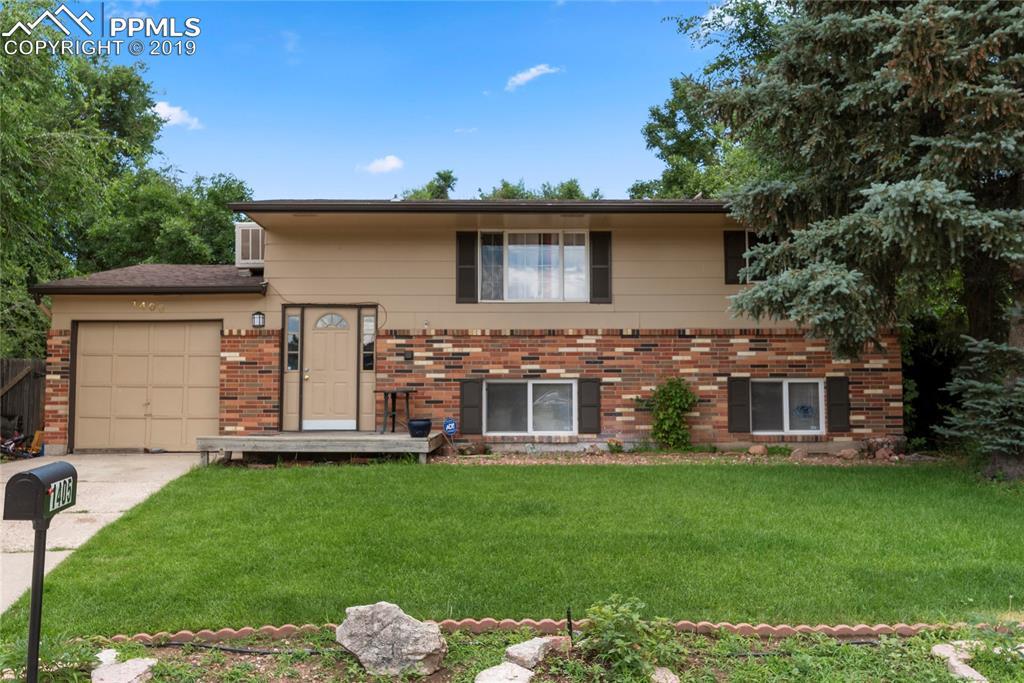 1405 Commanchero Court - Photo 1