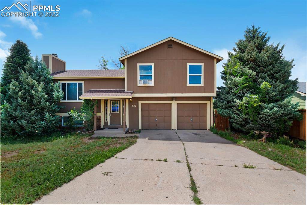 7646 Stampede Drive - Photo 1