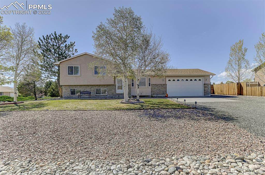 43 Fairknoll Lane - Photo 1