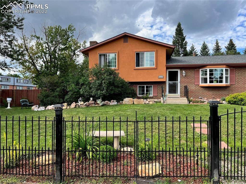 3810 Half Turn Road - Photo 1