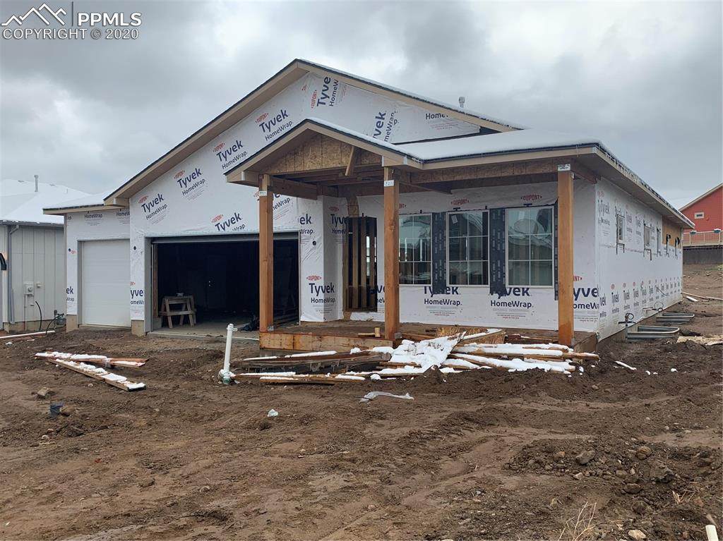 134 Olympian Drive - Photo 1