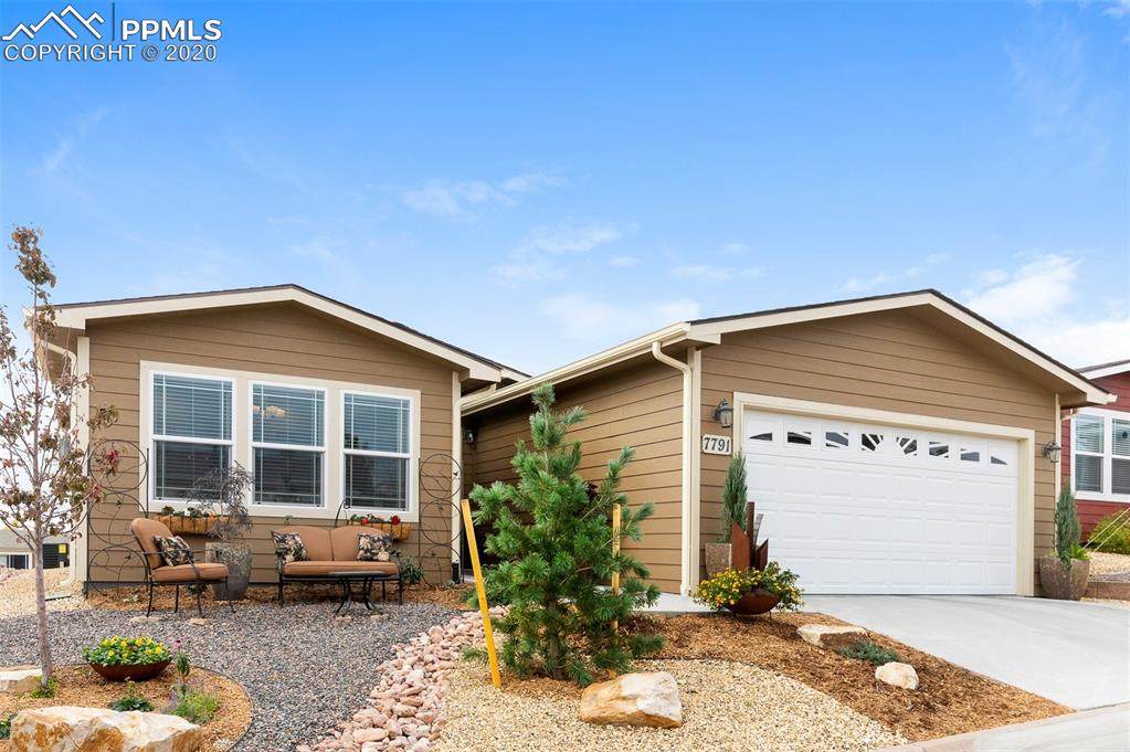 7791 Whiptail Point - Photo 1