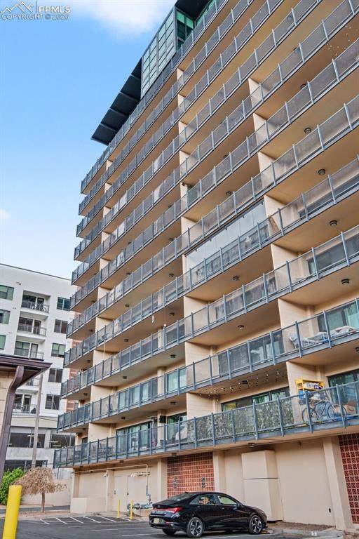417 Kiowa Street - Photo 1