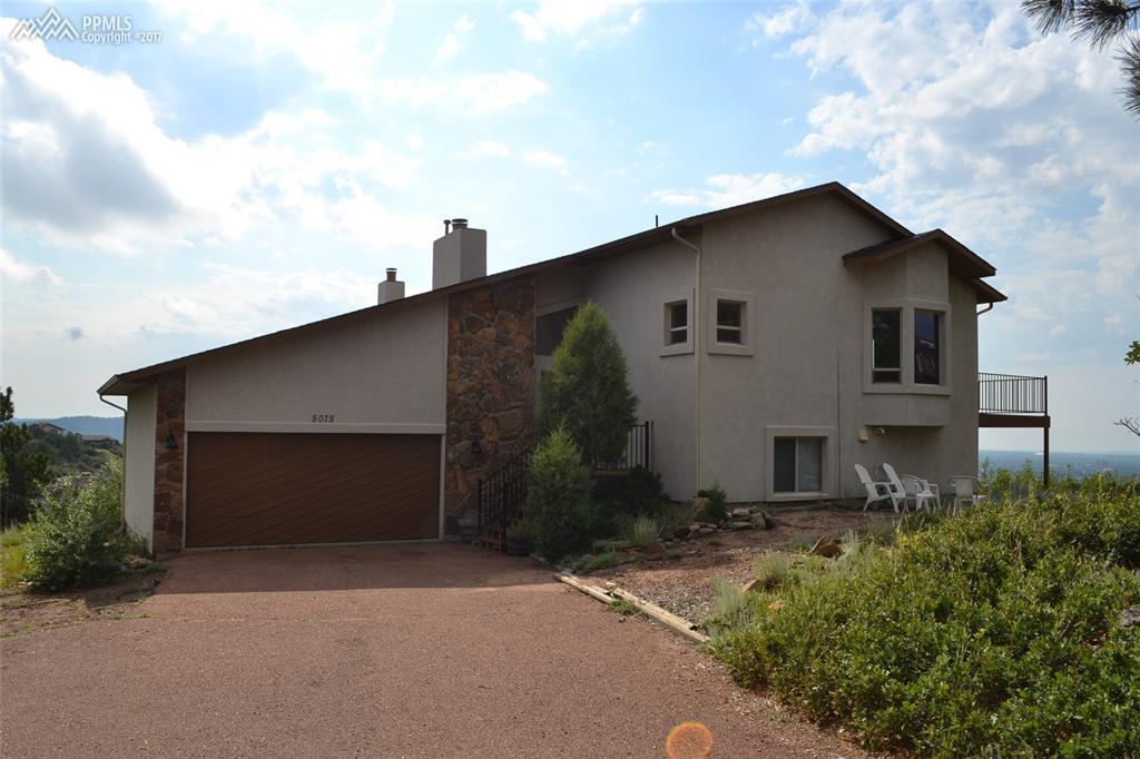 5075 Cliff Point Circle - Photo 1