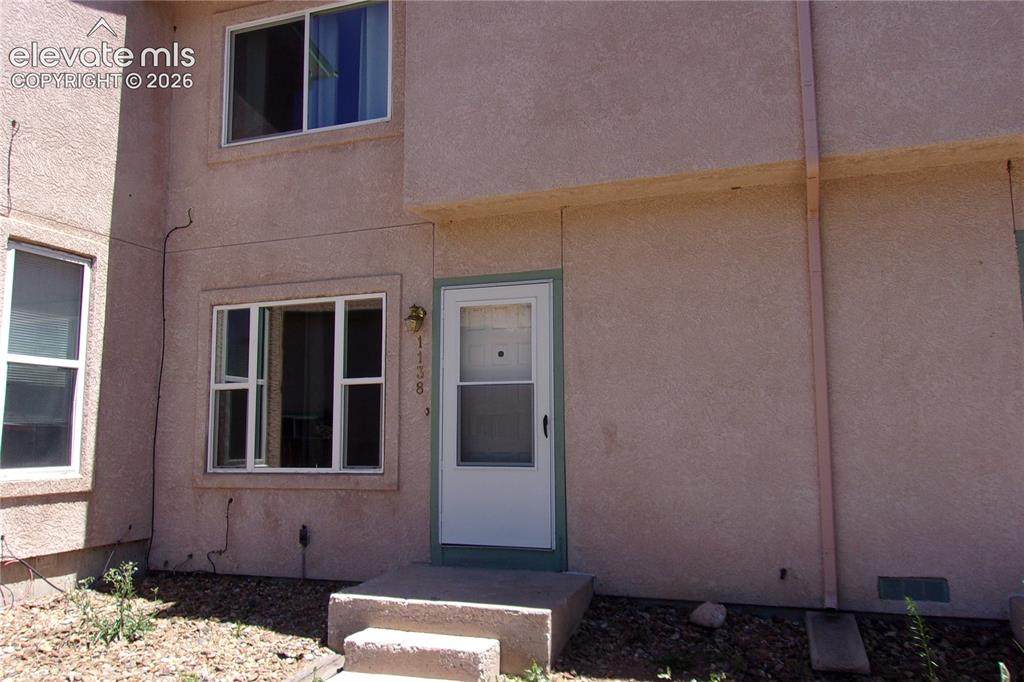 1138 Darby Street - Photo 1