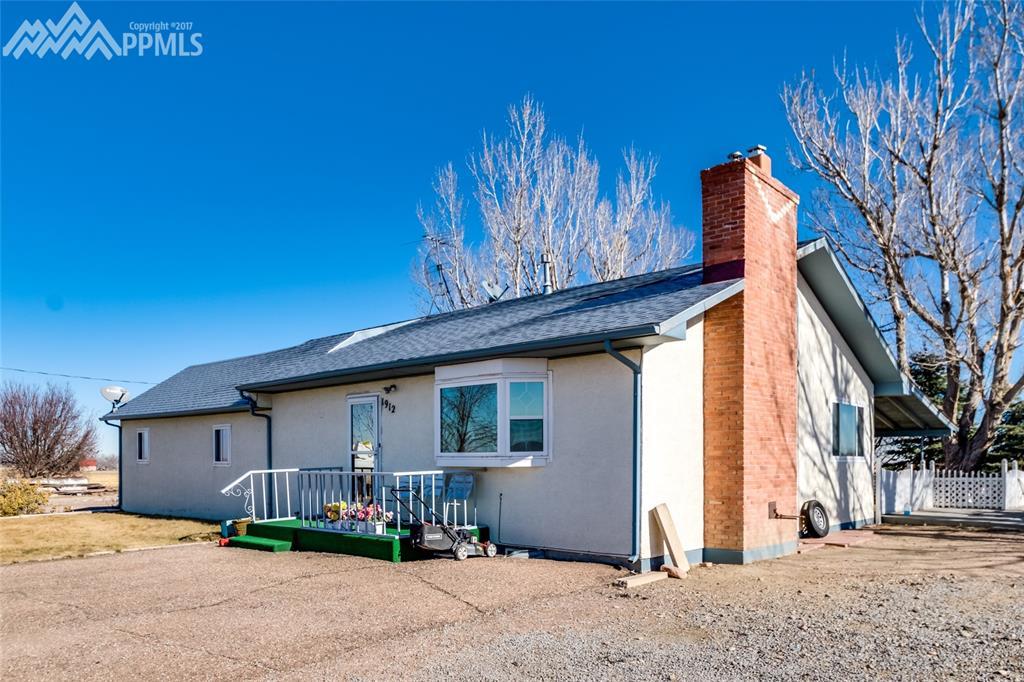 1912 Banner Road - Photo 1
