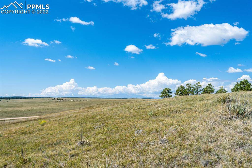 21167 Marmot Drive - Photo 1