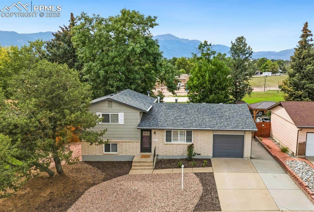 1414 Martin Drive - Photo 1