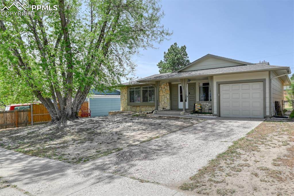 355 Kenady Circle - Photo 1