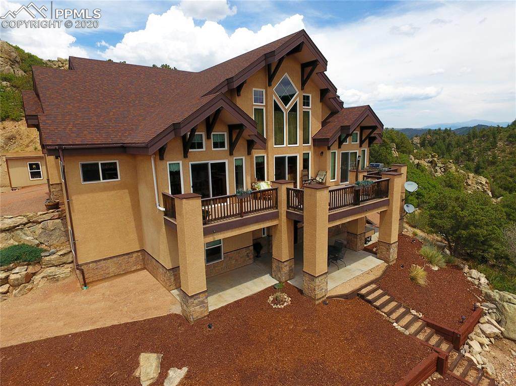 1010 Canyon Terrace - Photo 1