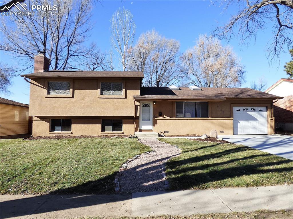 2106 Wold Avenue - Photo 1