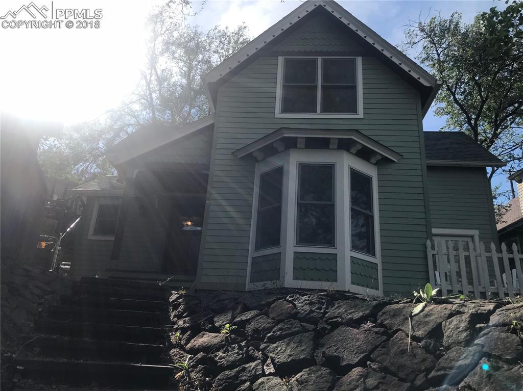 1121 Manitou Avenue - Photo 1