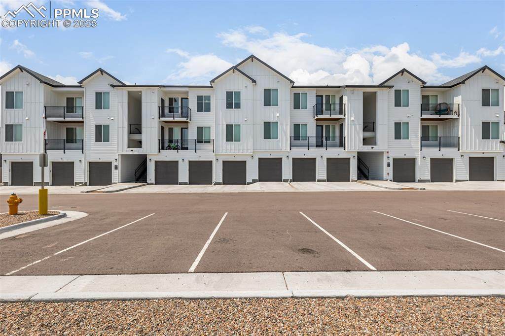 2232 Arikaree Heights - Photo 1