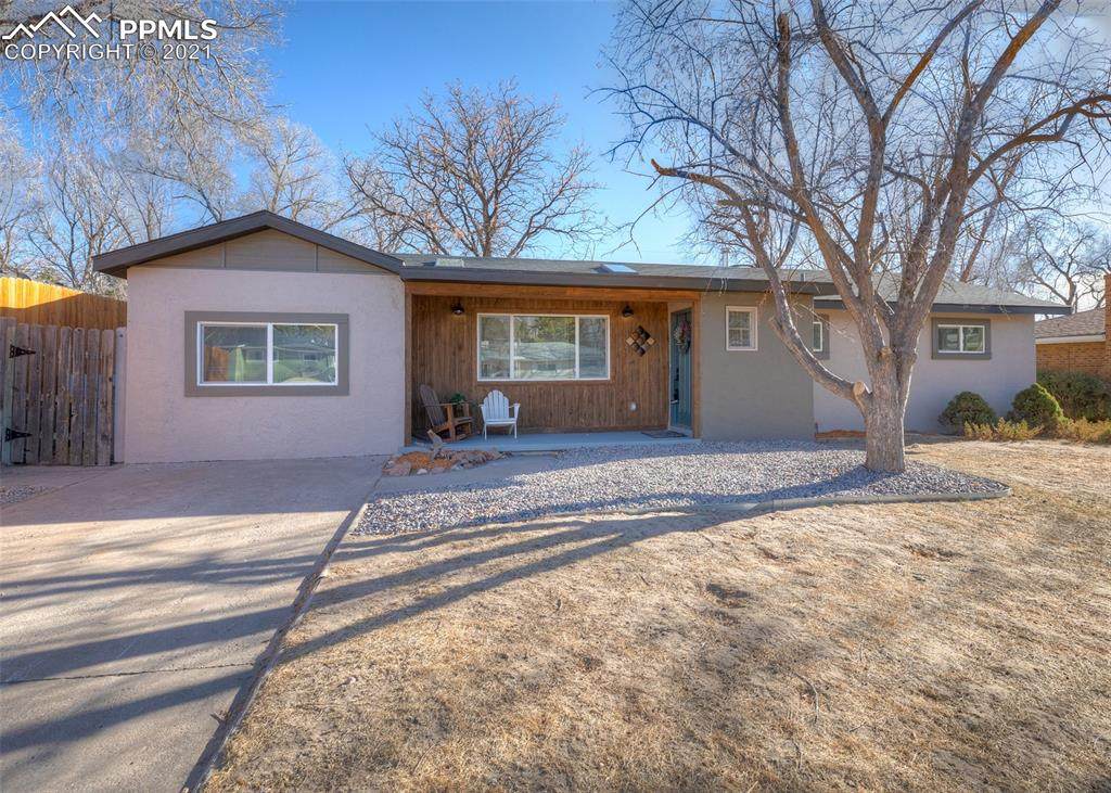 517 Aspen Drive - Photo 1