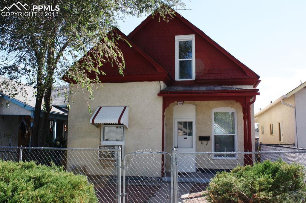 1218 Pine Street - Photo 1