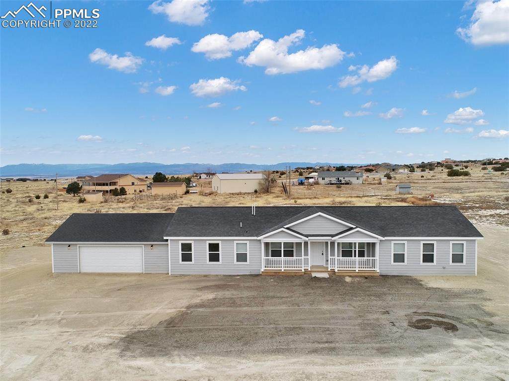 1643 Bowen Drive - Photo 1
