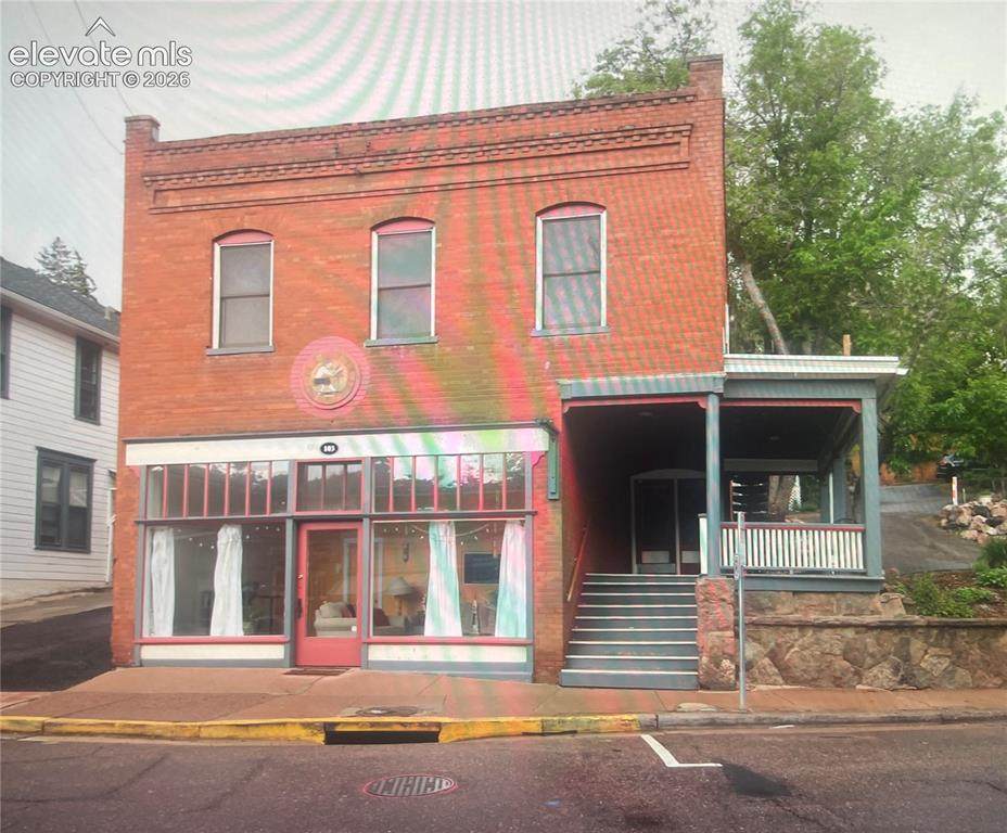 103 Ruxton Avenue - Photo 1