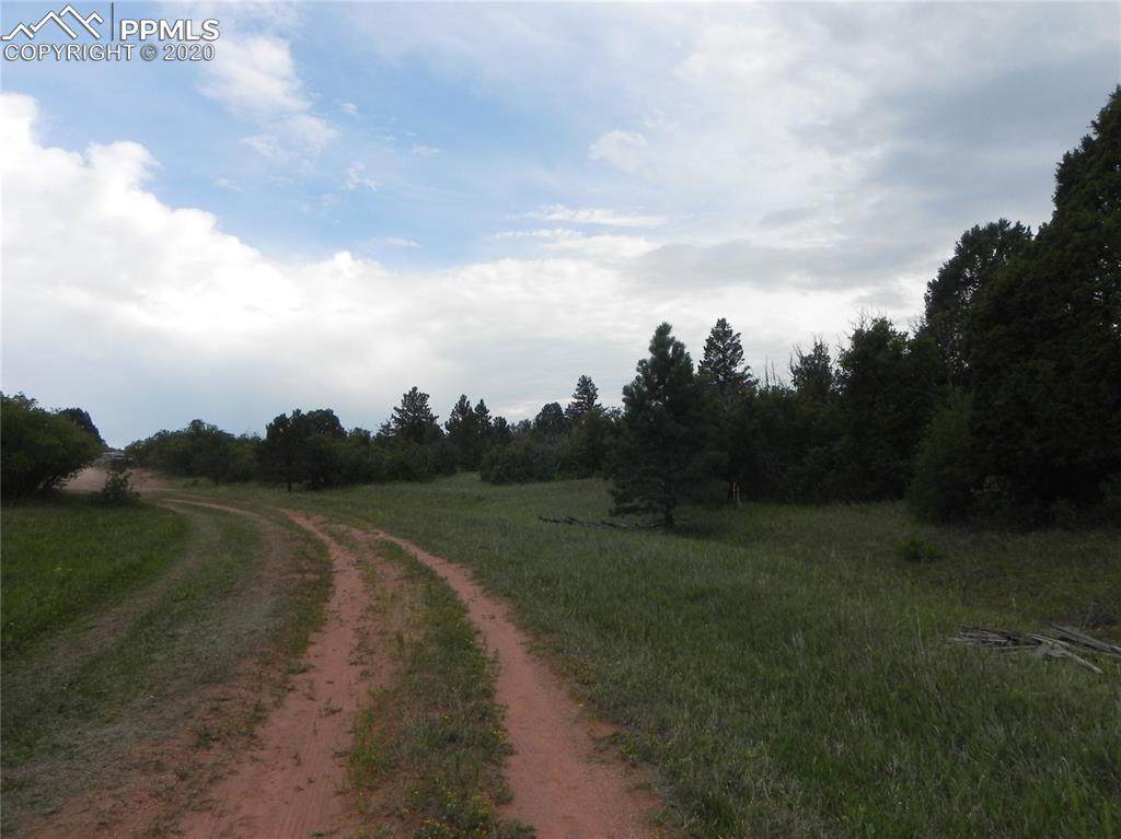 6129 St Andrews Court - Photo 1