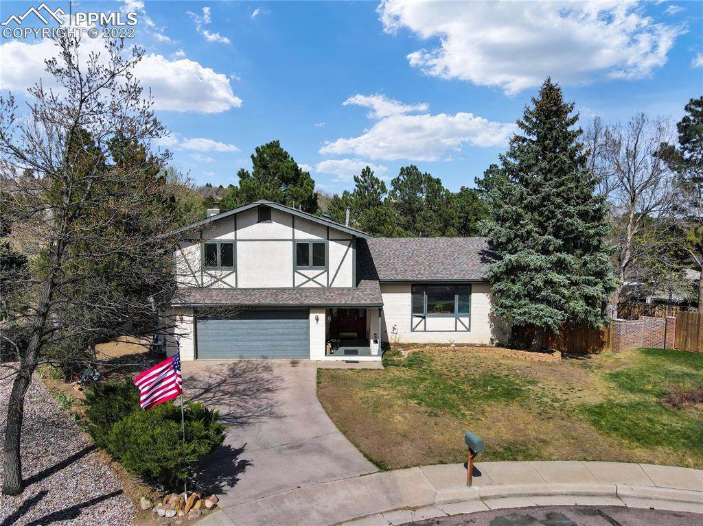 180 Clubridge Place - Photo 1