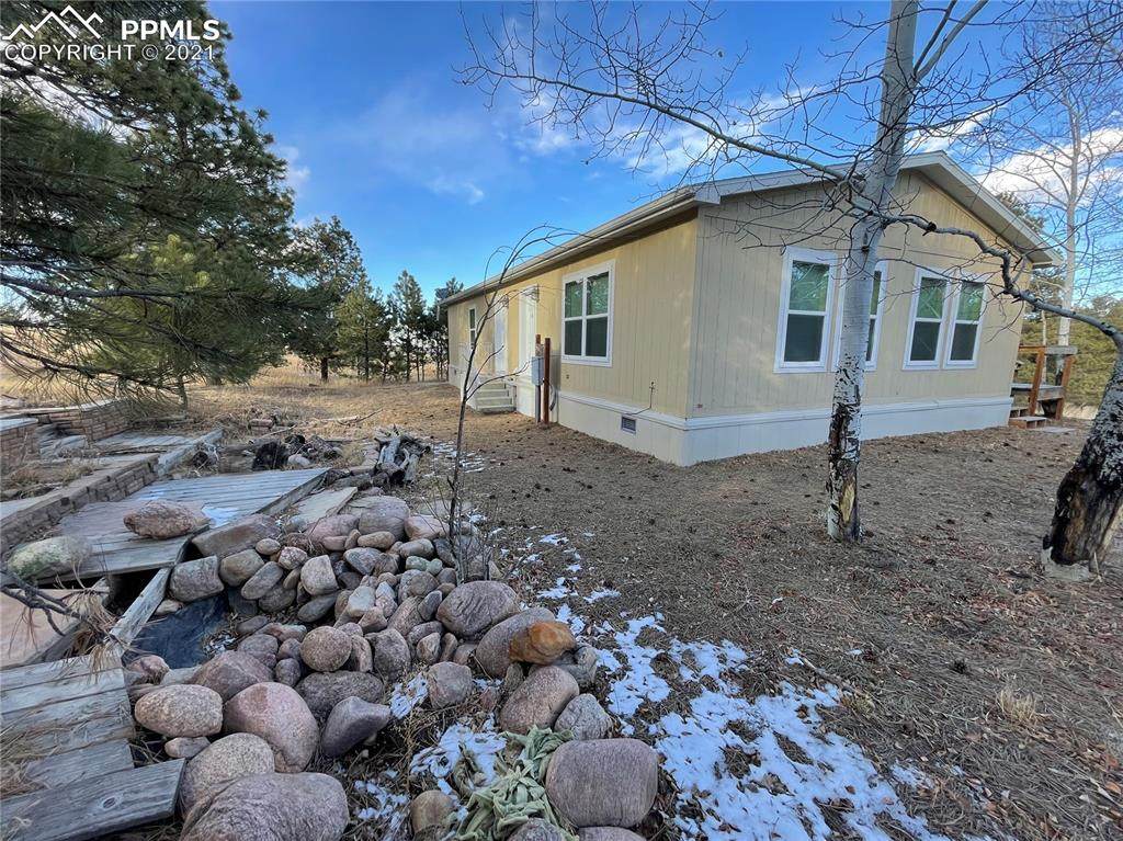 16650 Southwood Drive - Photo 1