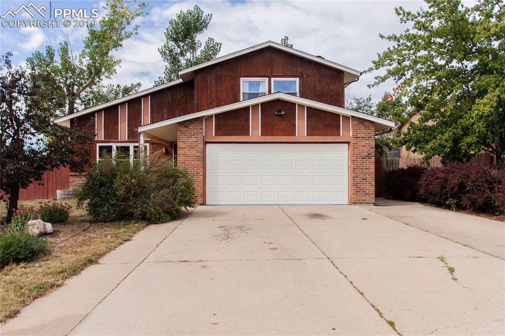 4702 Dover Drive - Photo 1