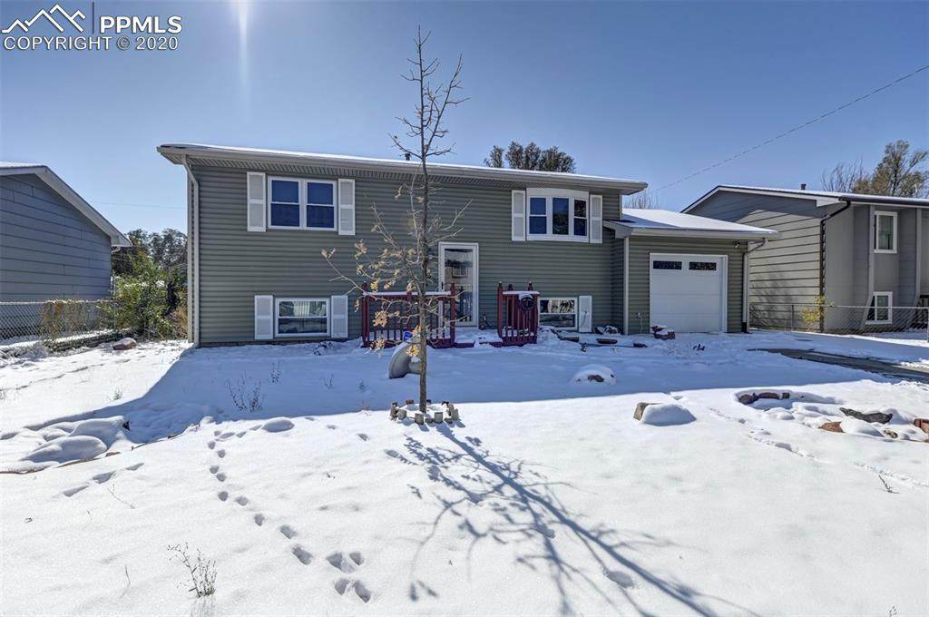 338 Iris Drive - Photo 1