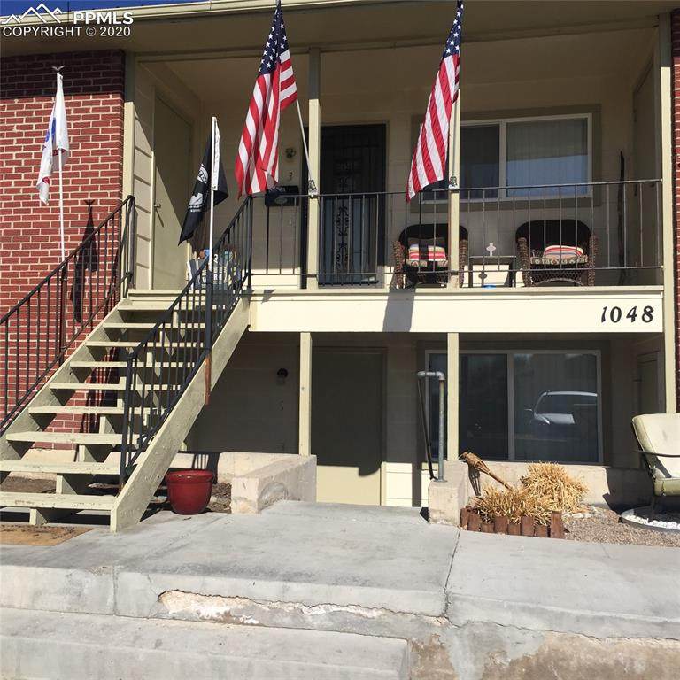 1048 Western Drive - Photo 1