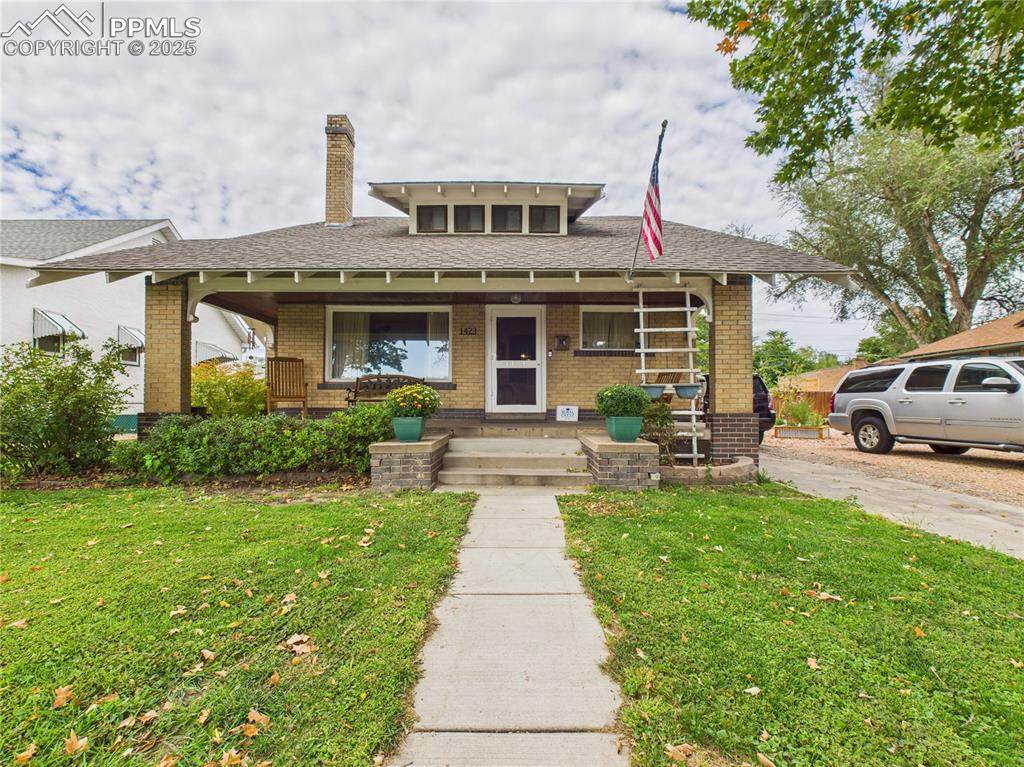 1423 Lake Avenue - Photo 1