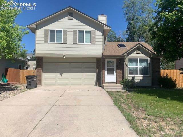 565 Pucket Circle - Photo 1