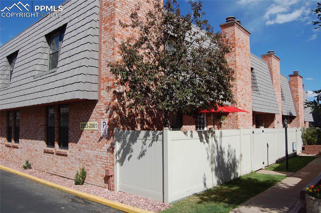 2053 Sussex Lane - Photo 1