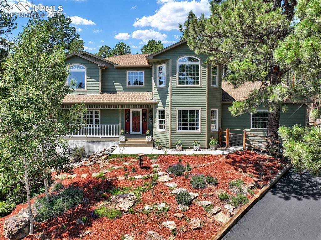 18795 Arrowwood Drive - Photo 1