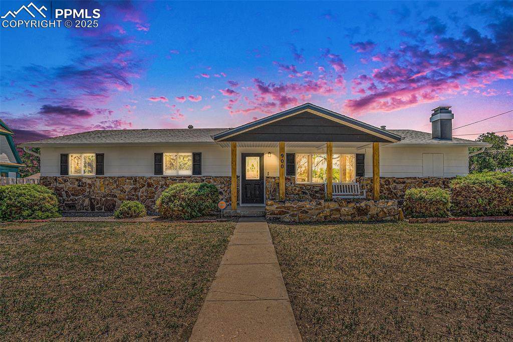 900 Harding Avenue - Photo 1