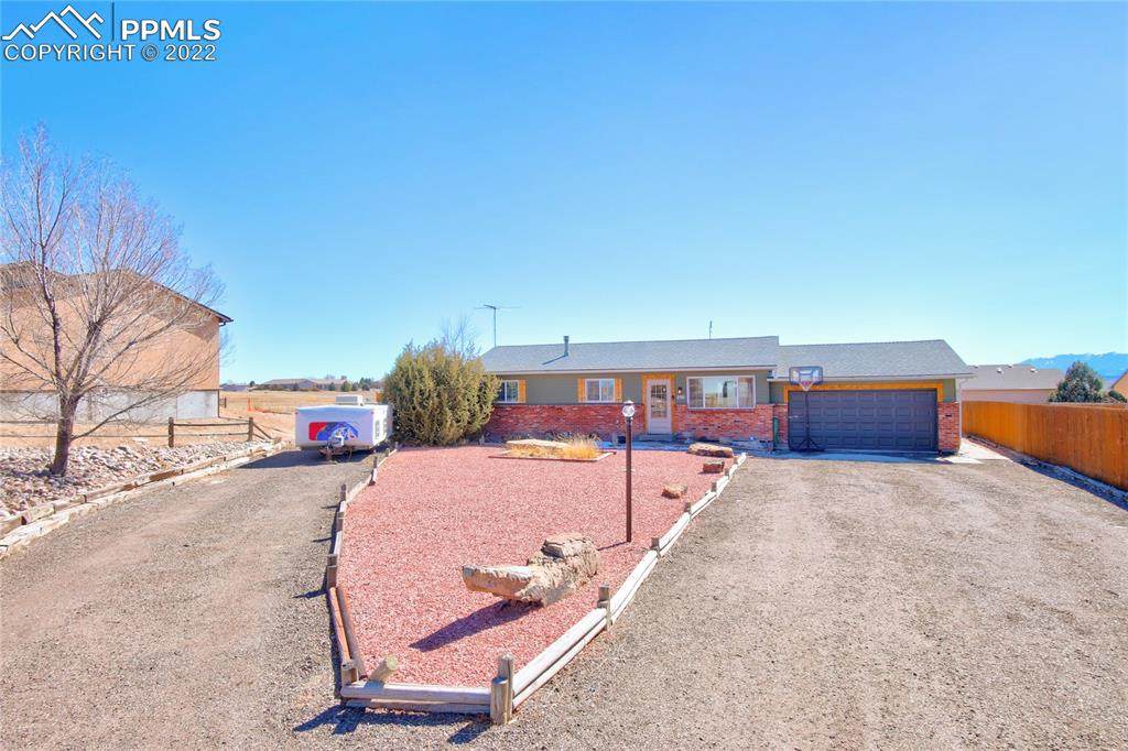 250 Baldwyn Drive - Photo 1
